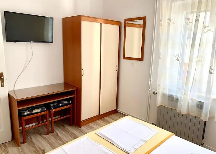 Obradovic & Μακάρσκα